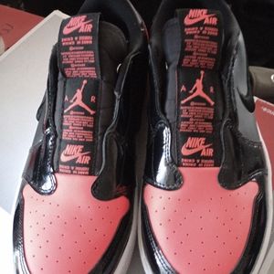 Jordan 1 infa-bred 8.5 women's (authenticated see photos)